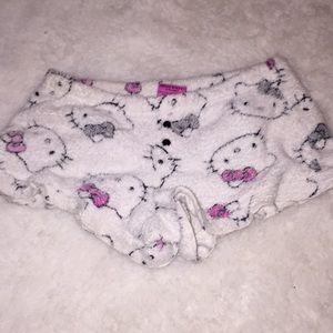 Hello kitty sleep shorts